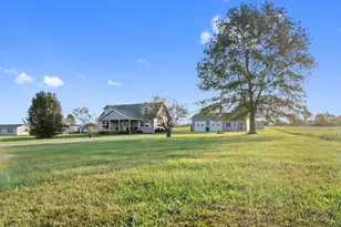 6902 Mason Rd, Jefferson Township, OH 45167 - Photo 6