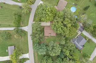 1352 Lorelei Dr, Perry Township, OH 45118 - Photo 58
