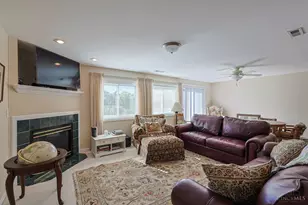 6020 Golf Club Ln, Fairfield Township, OH 45011 - Photo 10