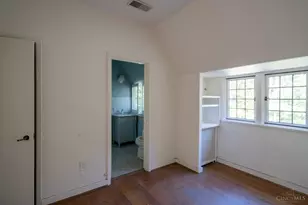 14 Garden Pl, Cincinnati, OH 45208 - Photo 48