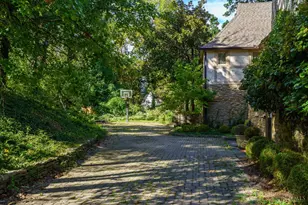 14 Garden Pl, Cincinnati, OH 45208 - Photo 8