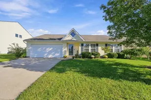 1194 Bugle Bluff Ct, Lebanon, OH 45036 - Photo 2