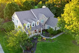 11559 Grandstone Ln, Montgomery, OH 45249 - Photo 2