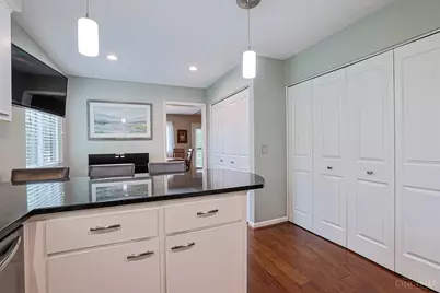 69 Evergreen Circle, Wyoming, OH 45215 - Photo 16