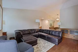 69 Evergreen Cir, Wyoming, OH 45215 - Photo 8