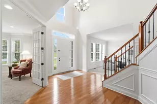 3522 Riverside Dr, Mason, OH 45040 - Photo 4