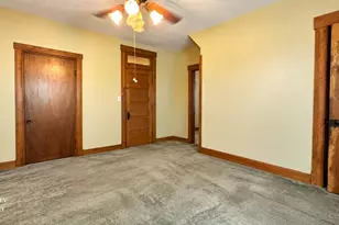 328 Bradley Ave, Reading, OH 45215 - Photo 8