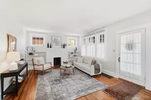 339 Thrall St, Cincinnati, OH 45220 - Photo 8