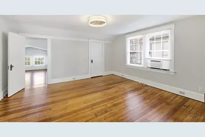 339 Thrall Street, Cincinnati, OH 45220 - Photo 40