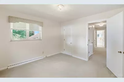 4877 Le Blond Avenue, Cincinnati, OH 45208 - Photo 22