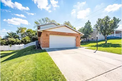 90 Mollie Drive, Hamilton, OH 45013 - Photo 4