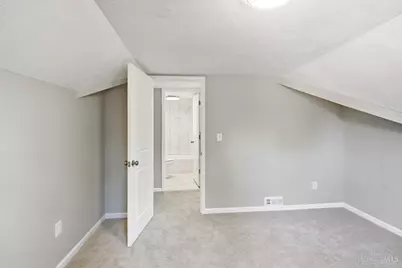 1127 W North Bend Dr, Cincinnati, OH 45224 - Photo 36