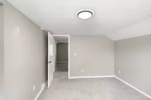 1127 W North Bend Dr, Cincinnati, OH 45224 - Photo 34