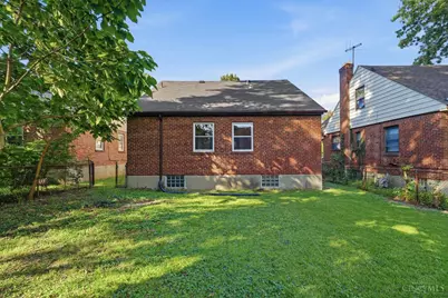 1127 W North Bend Dr, Cincinnati, OH 45224 - Photo 50