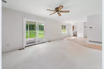 5341 Highmeadow Lane, Dayton, OH 45415 - Photo 12