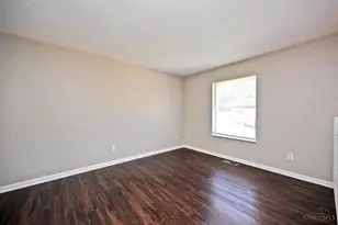 813 Allenwood Ct, Delhi Township, OH 45238 - Photo 6
