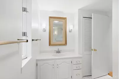 407 Lafayette Avenue, Cincinnati, OH 45220 - Photo 14