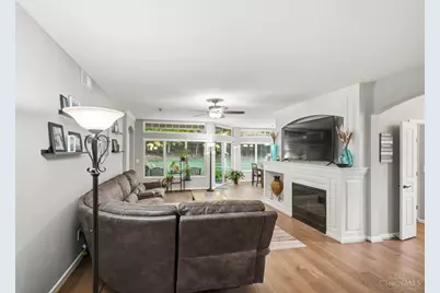 588 Heritage Square, Harrison, OH 45030 - Photo 8