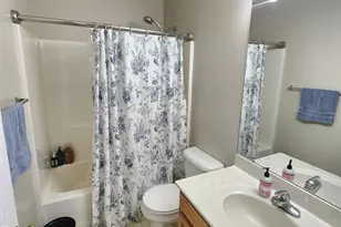 3320 Brodbeck Pl, Cincinnati, OH 45211 - Photo 10