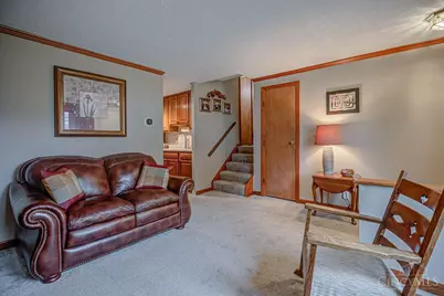 923 Beechmeadow Lane, Cincinnati, OH 45238 - Photo 6