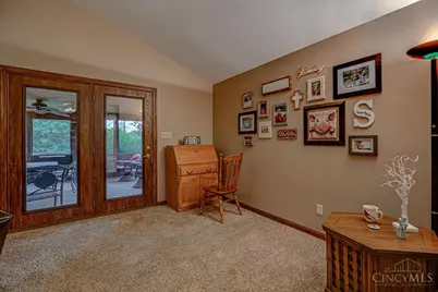923 Beechmeadow Lane, Cincinnati, OH 45238 - Photo 14