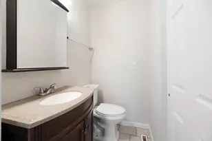 11478 Ivyrock Ct, Forest Park, OH 45240 - Photo 12