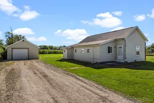 6252 St Rt 28, Clark Township, OH 45146 - Photo 1
