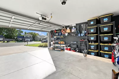 2010 Waynedale Court, Middletown, OH 45044 - Photo 18