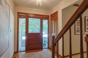 821 Briar Cove Ct, Miami Township, OH 45140 - Photo 4