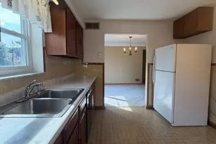 5989 Oakapple Dr, Green Township, OH 45248 - Photo 12
