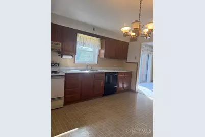 5989 Oakapple Drive, Cincinnati, OH 45248 - Photo 10