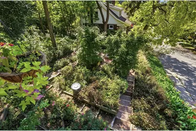 577 Evanswood Place, Cincinnati, OH 45220 - Photo 42