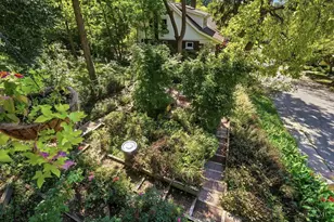 577 Evanswood Pl, Cincinnati, OH 45220 - Photo 42