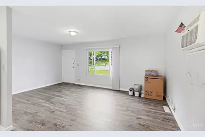 9520 Crestbrook Drive, Springfield Township, OH 45231 - Photo 8