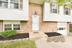 9926 Pinedale Dr, Colerain Township, OH 45231 - Photo 1