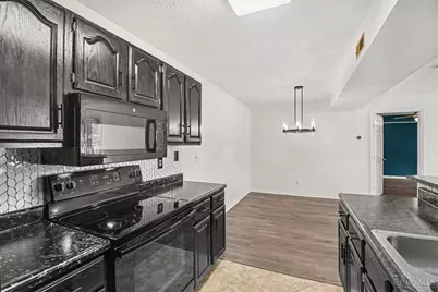 9901 Regatta Drive #205, Cincinnati, OH 45252 - Photo 14