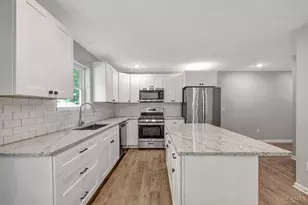 5143 Camargo Rd, Cincinnati, OH 45227 - Photo 6