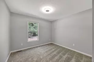 5143 Camargo Rd, Cincinnati, OH 45227 - Photo 26