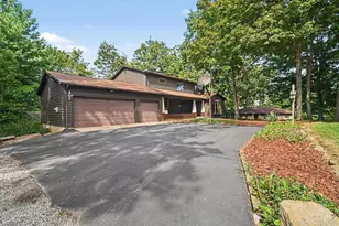 401 Lowell St, Loveland, OH 45140 - Photo 2