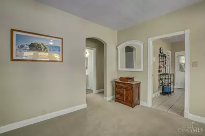 3302 Wardall Avenue, Cheviot, OH 45211 - Photo 8