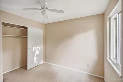 1058 E Crescentville Road, West Chester, OH 45246 - Photo 20