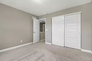5340 Snow Valley Ln, Liberty Township, OH 45011 - Photo 32