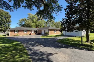 300 Park Ave, Lynchburg, OH 45142 - Photo 1