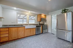 209 Main St, College Corner, OH 45003 - Photo 10