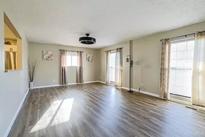 2907 Roosevelt Boulevard, Middletown, OH 45044 - Photo 8