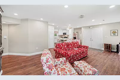700 Eversole Road, Anderson Township, OH 45230 - Photo 4
