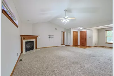 5984 Tyler Point Drive, Fairfield, OH 45011 - Photo 6