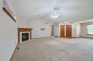 5984 Tyler Point Dr, Fairfield Township, OH 45011 - Photo 6