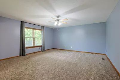 5984 Tyler Point Drive, Fairfield, OH 45011 - Photo 14