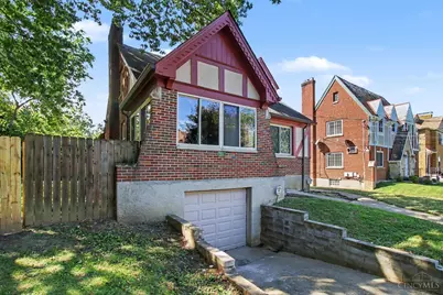 6619 Ravenal Court, Cincinnati, OH 45213 - Photo 4